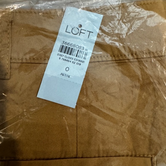 LOFT Petite Poplin Wide Leg Pants 0P - Picture 3 of 4